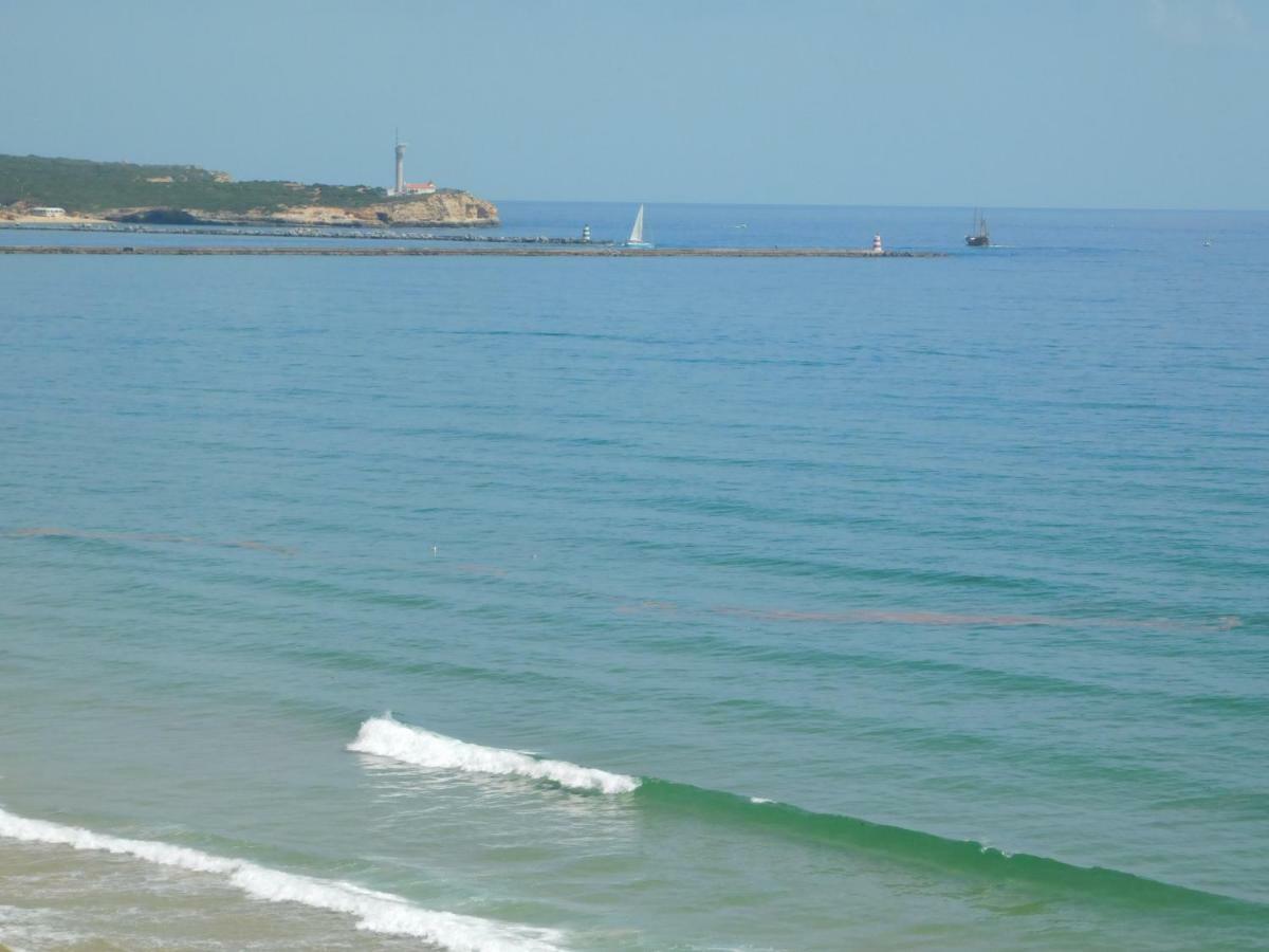 פורטימאו Encosta Da Marina Residence מראה חיצוני תמונה